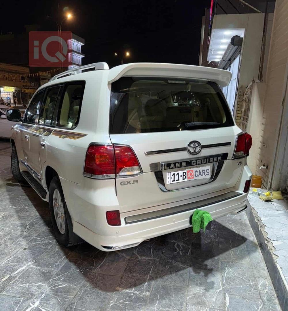 تويوتا لاندكروزر